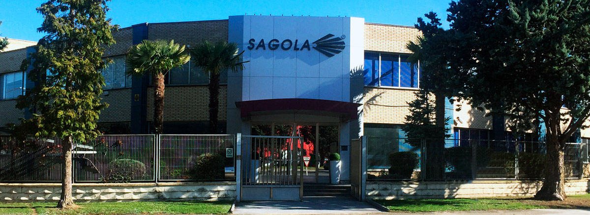 Façade de l'entrepôt de SagolaFachada Nueva Sagola